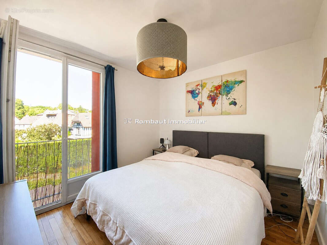 Appartement à VAUCRESSON