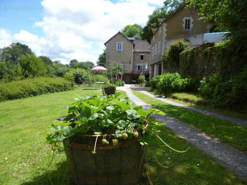 Maison à OULCHES