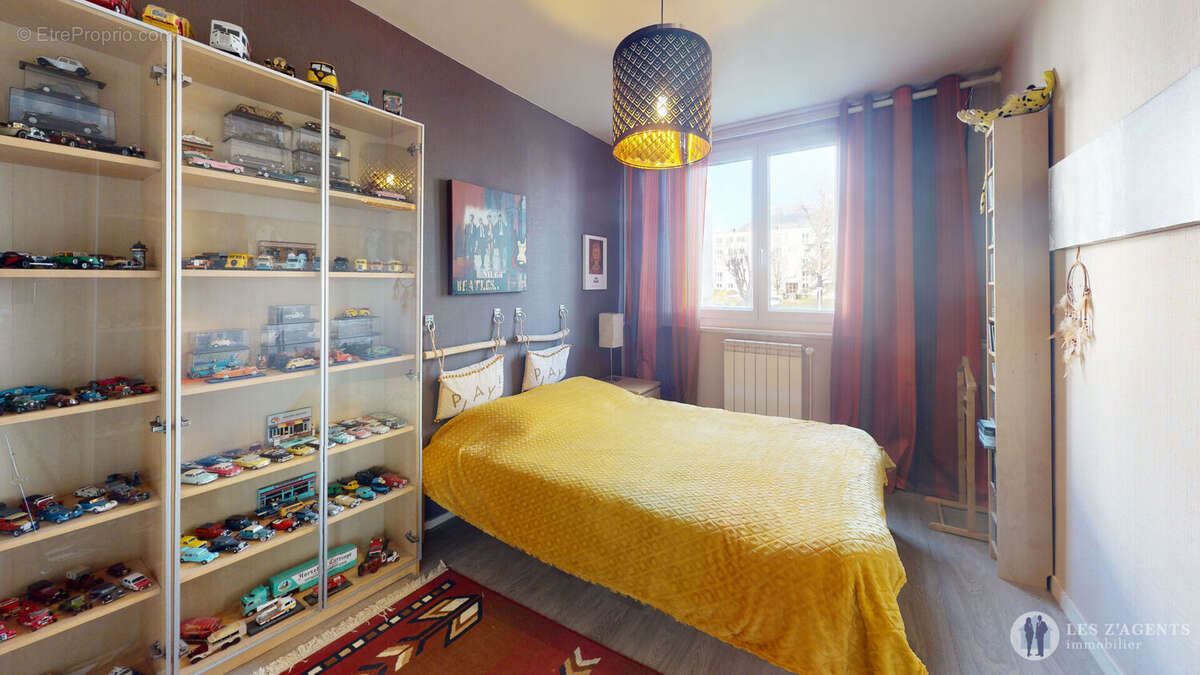 Appartement à SAINT-MARTIN-D'HERES