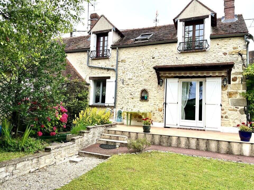Ensemble immobilier 2 maisons et hangar- Donnemarie-Dontilly- - photo 4