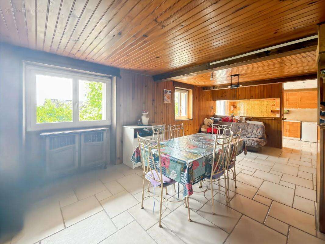 Maison de 6 pièces de 152 m² à Brive-la-Gaillarde - photo 4