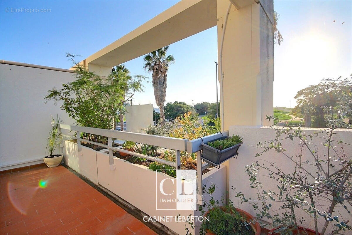 Appartement à MARSEILLE-8E