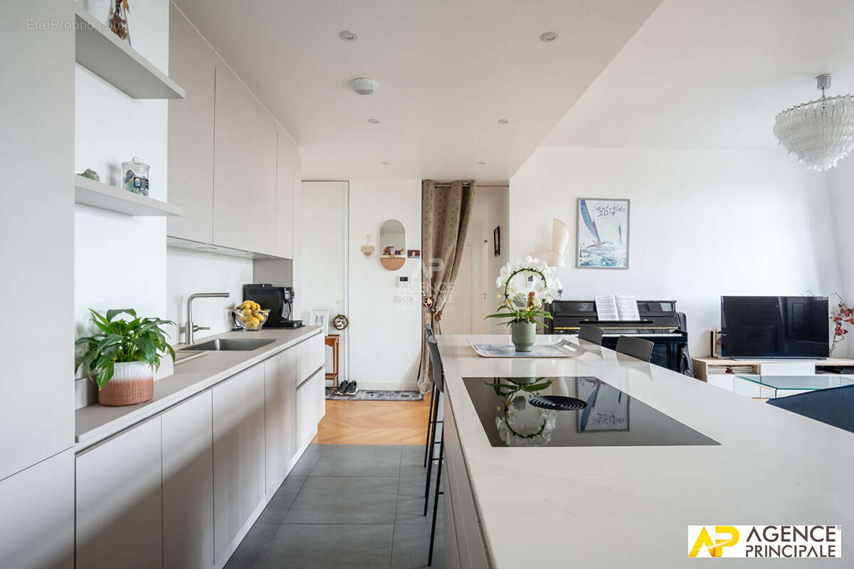 Appartement à MAISONS-LAFFITTE