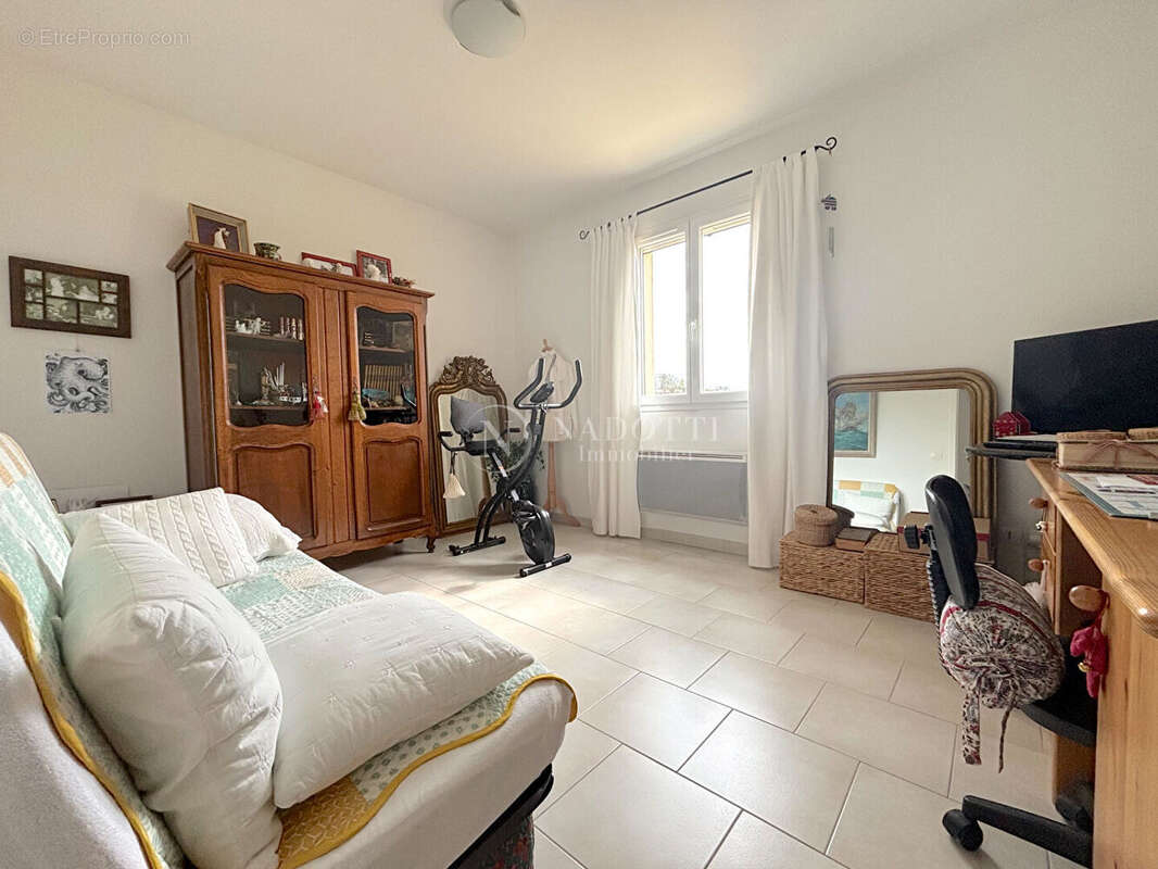 Maison à LAURIS