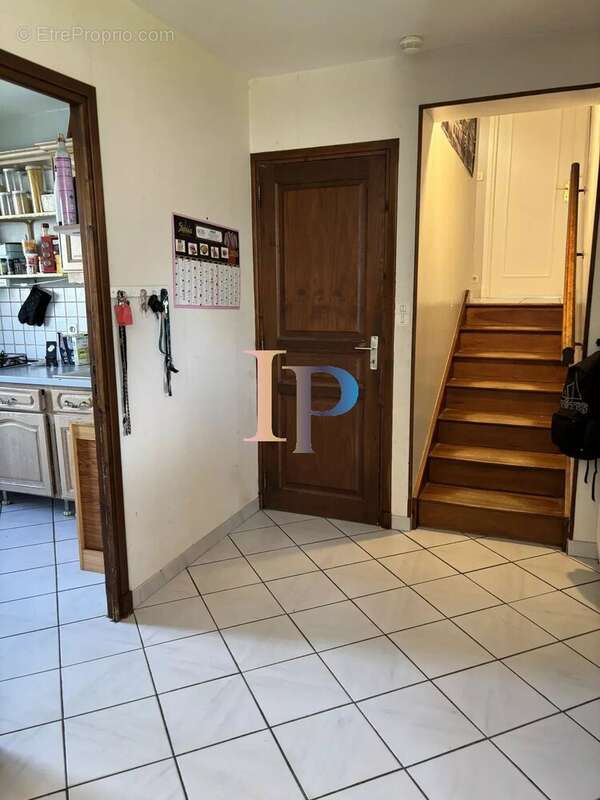 Saint germain lespinasse - photo 14
