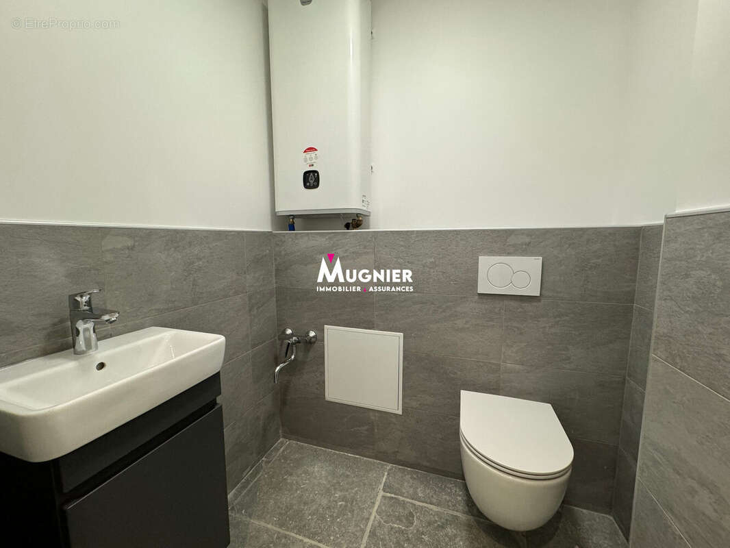 Commerce 82 m² à Taninges  - photo 7