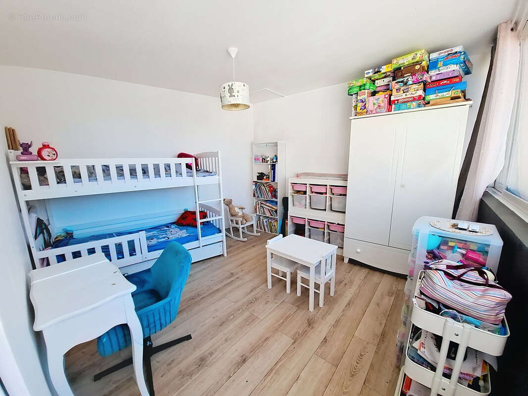 Appartement à VOURLES