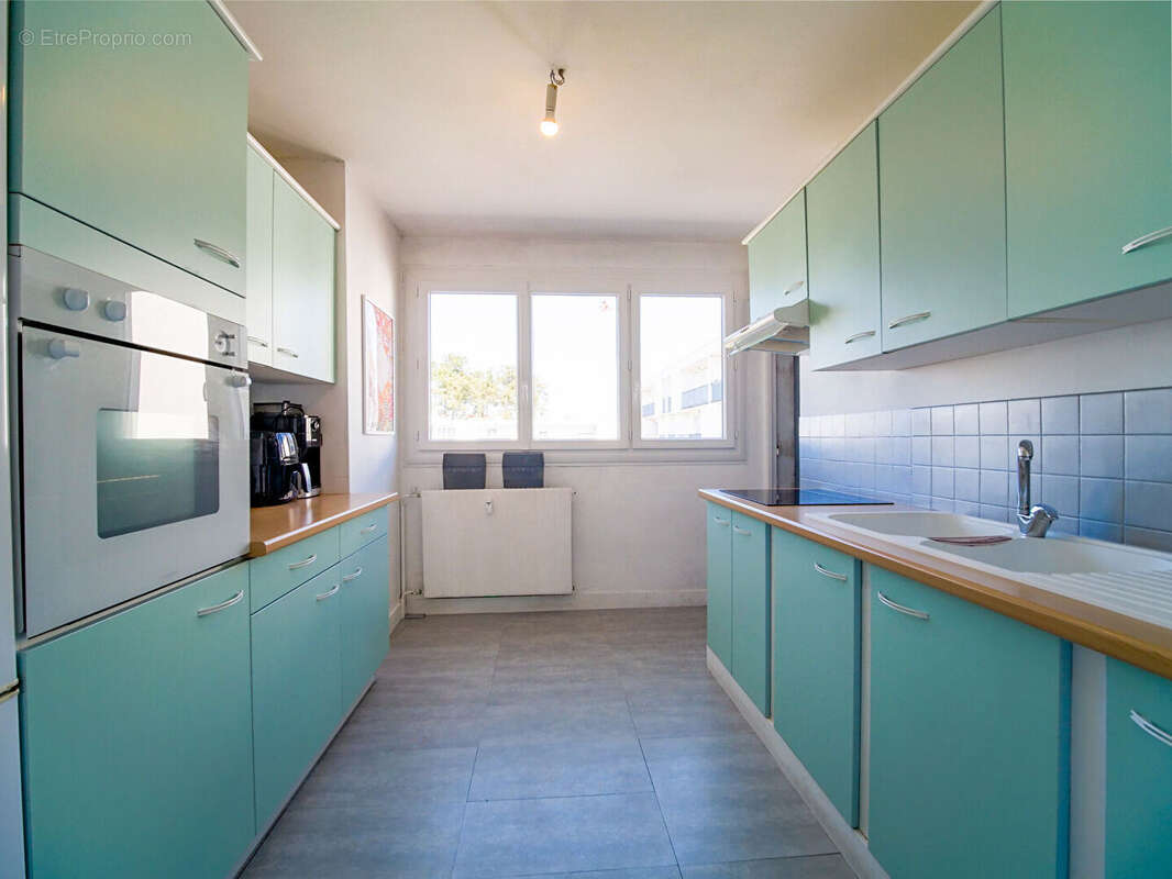 Appartement à PARENTIS-EN-BORN