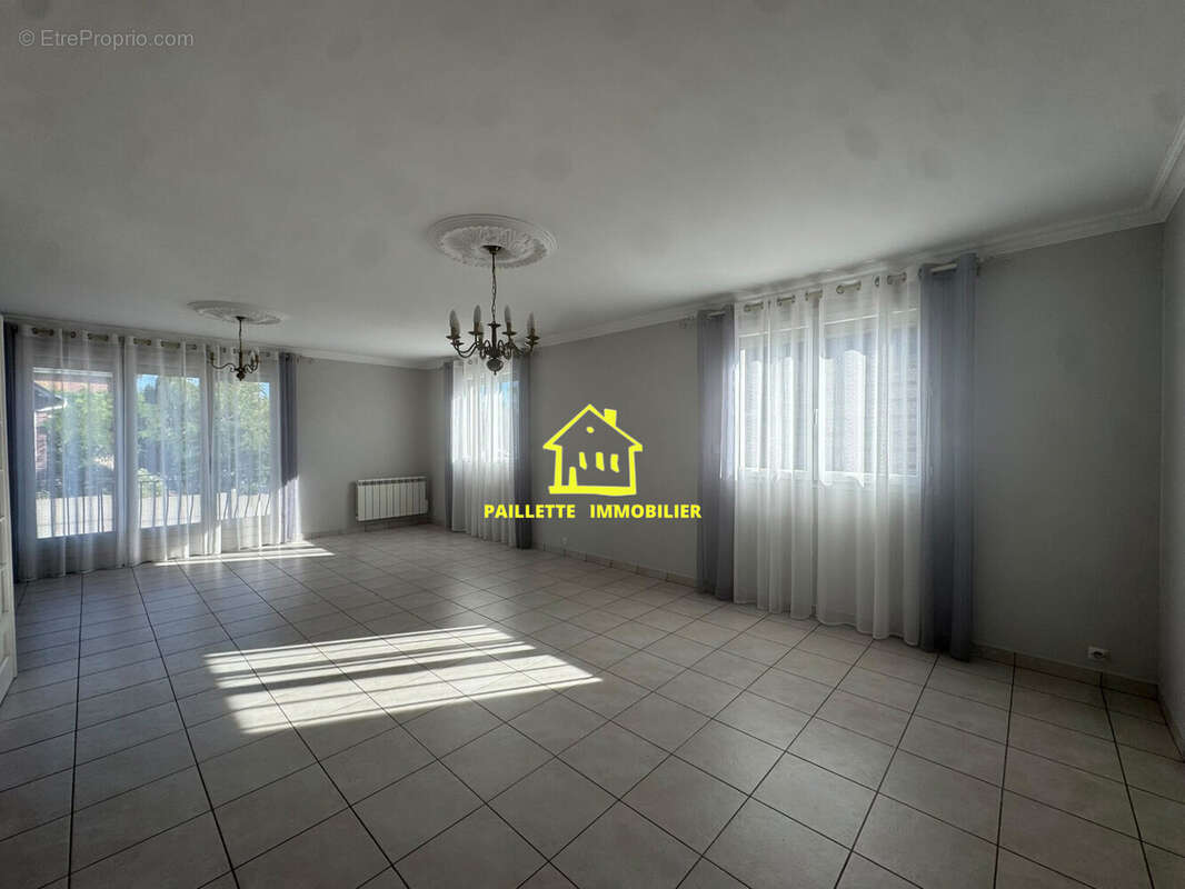 Maison 113 m² à Rolleville  - photo 6