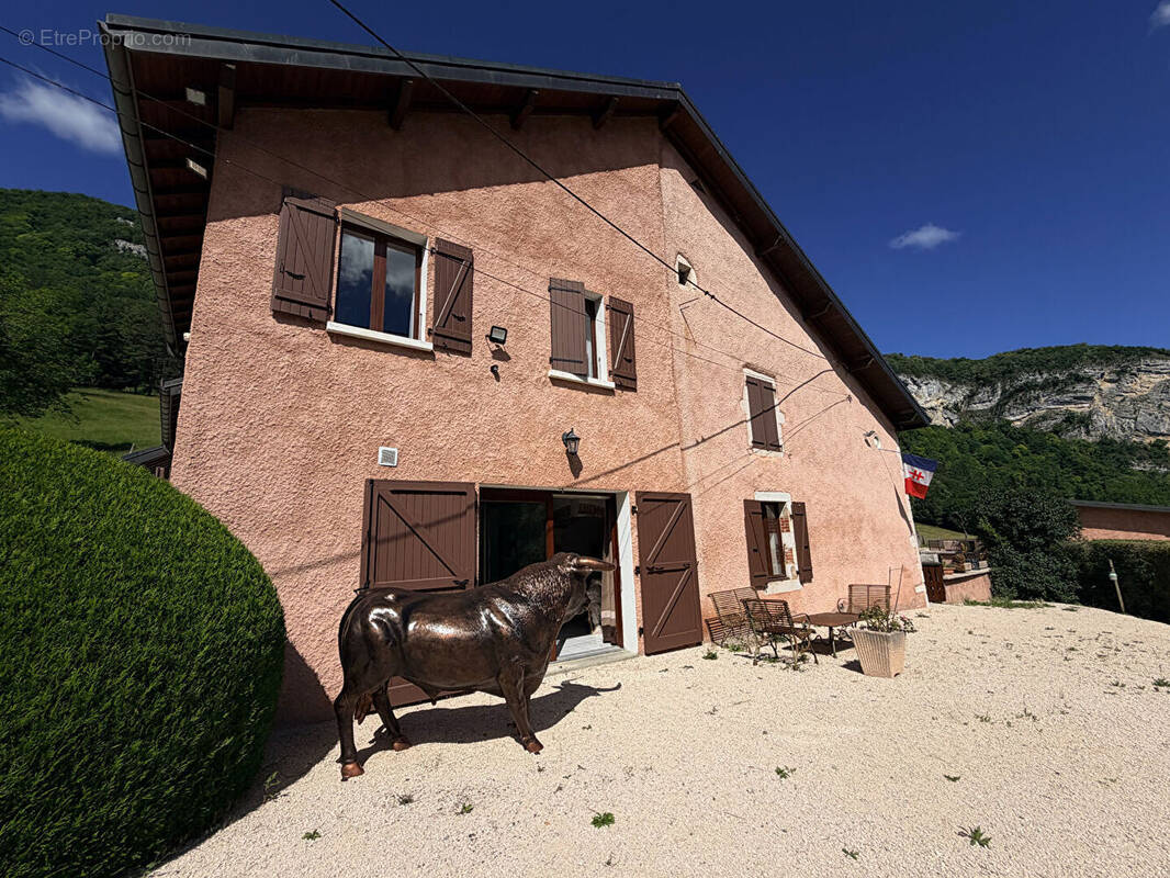 Maison à SAINT-GERMAIN-DE-JOUX