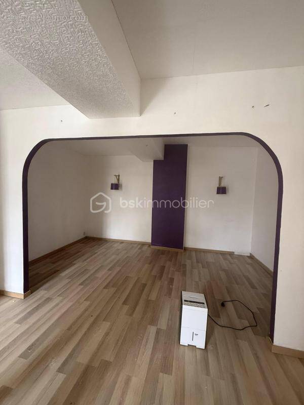 Maison à COUPTRAIN
