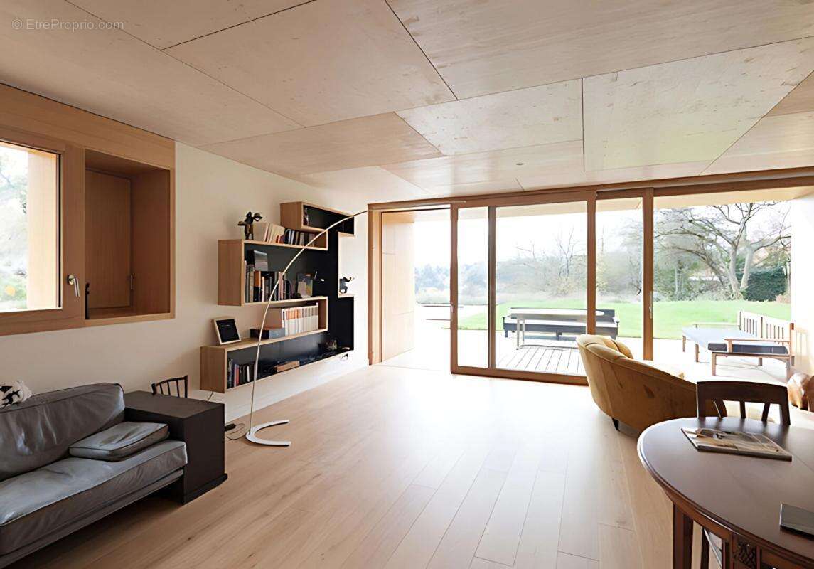 Maison à SAINT-CYR-AU-MONT-D'OR