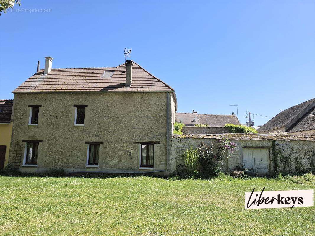 Maison à DENONVILLE