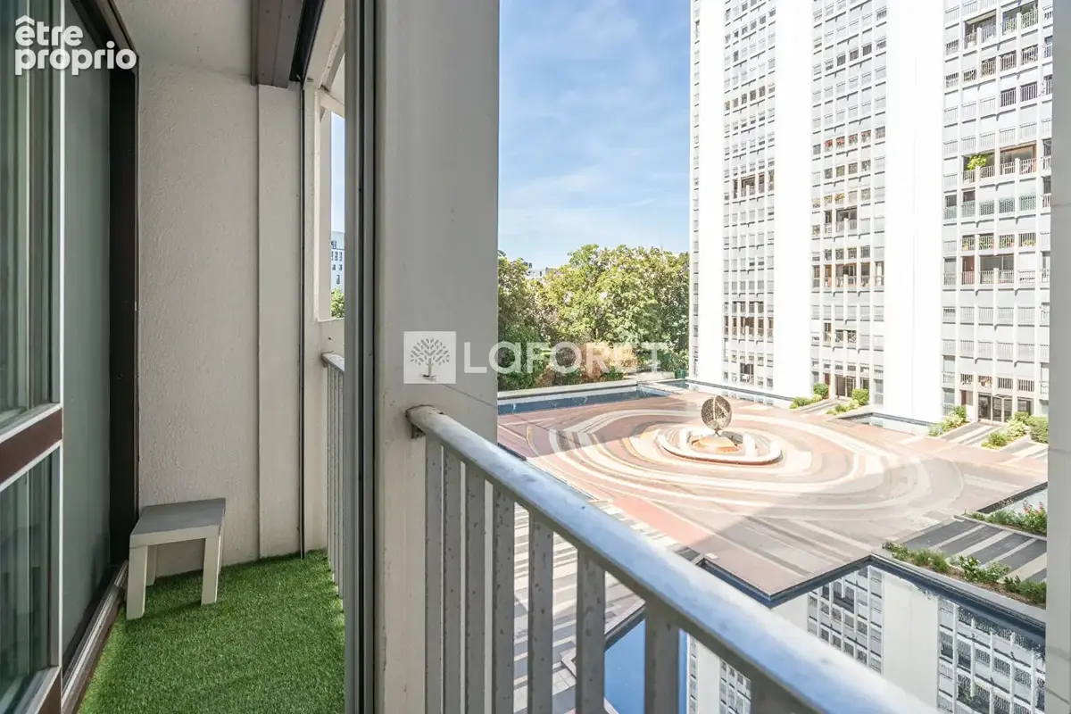 Paris 15e - Citroën-Boucicaut / Lourmel - 149,60 m² traversant, cinq chambres et trois balcons - photo 11