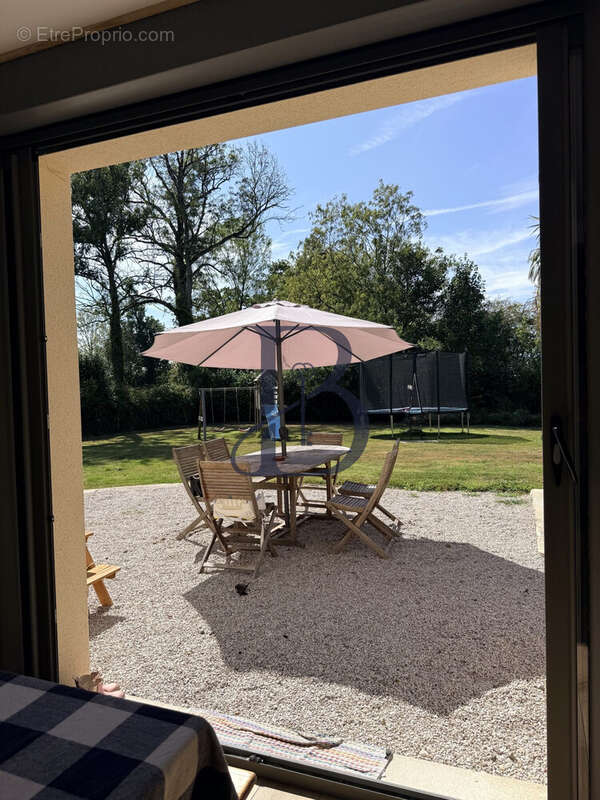 Maison 166 m² à Saint-Jean-Des-Champs  - photo 2