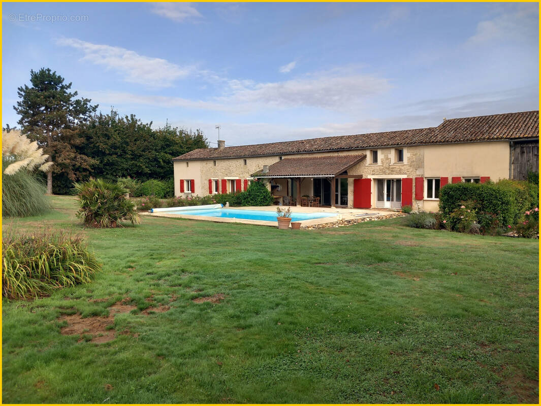 Maison à LA REOLE
