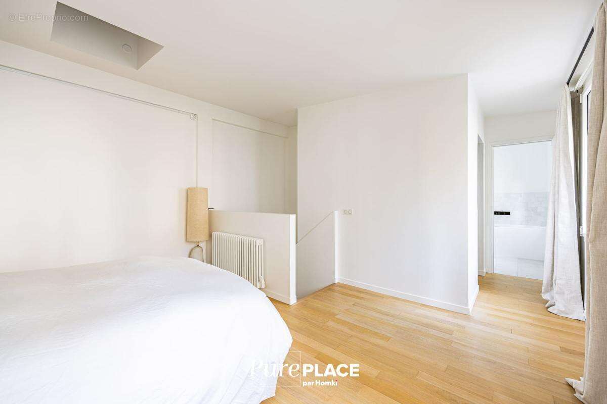 Maison à PARIS-14E