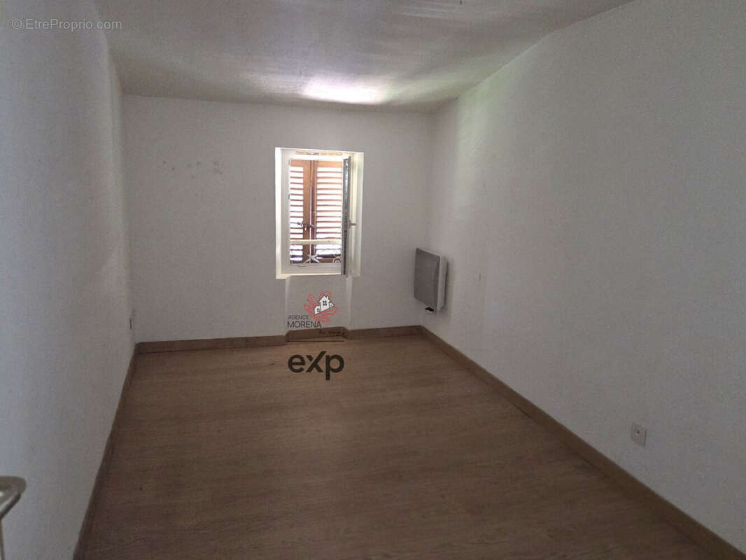 Appartement 66 m² à Sollies-Pont  - photo 9