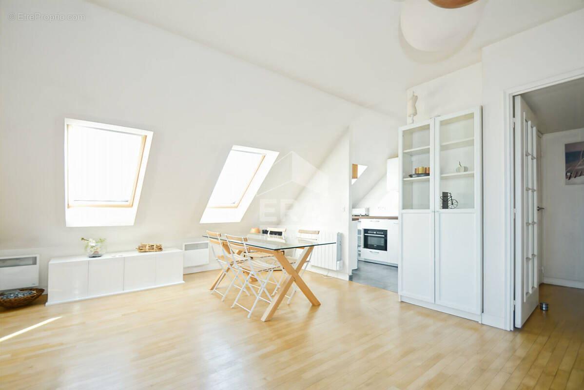 Appartement à ISSY-LES-MOULINEAUX