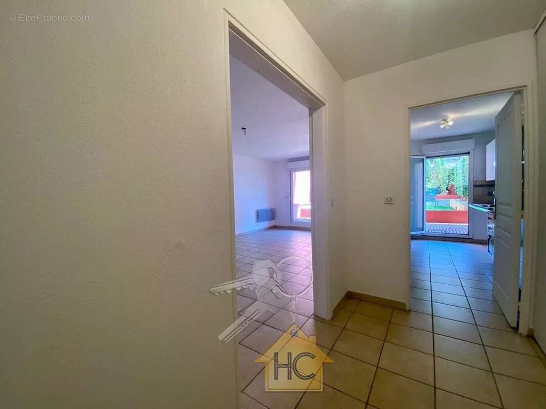 Appartement à MANDELIEU-LA-NAPOULE