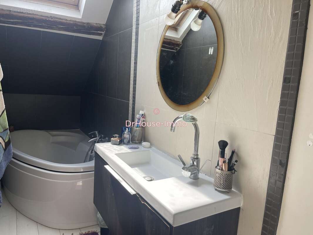 Maison 85 m² à Creil  - photo 3