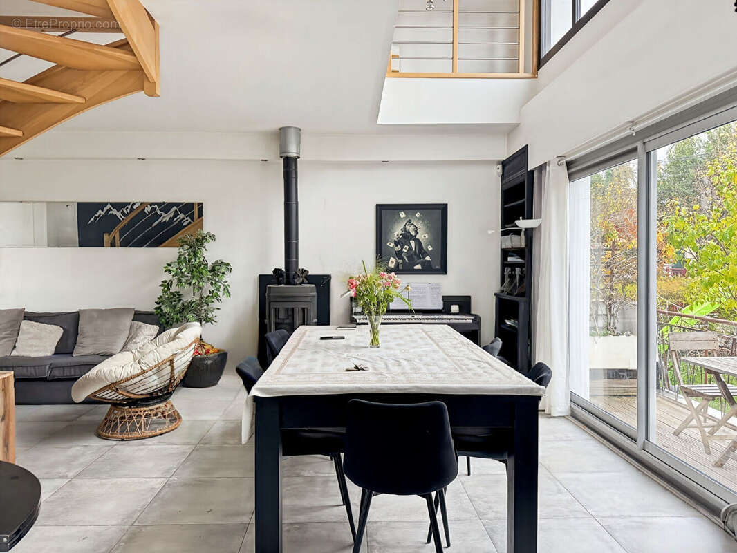 Maison à COLOMBES
