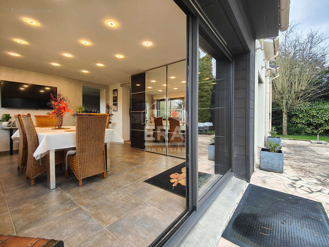 Maison 161m² à crespières - photo 8