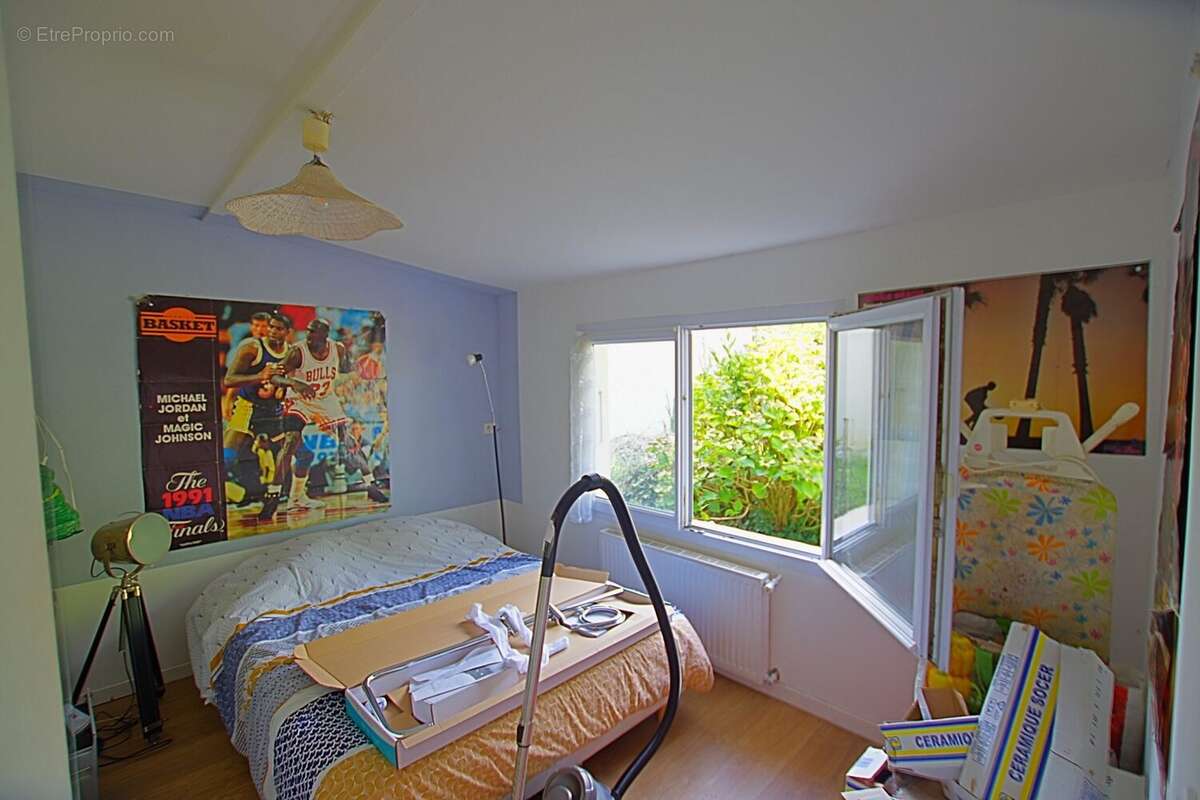 Maison à GROSBREUIL