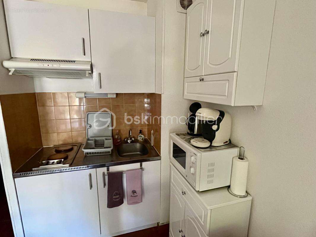 Appartement à LA LONDE-LES-MAURES