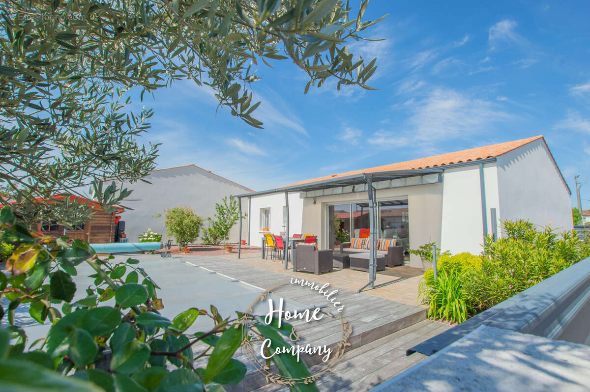 Maison à SAINT-SULPICE-DE-ROYAN