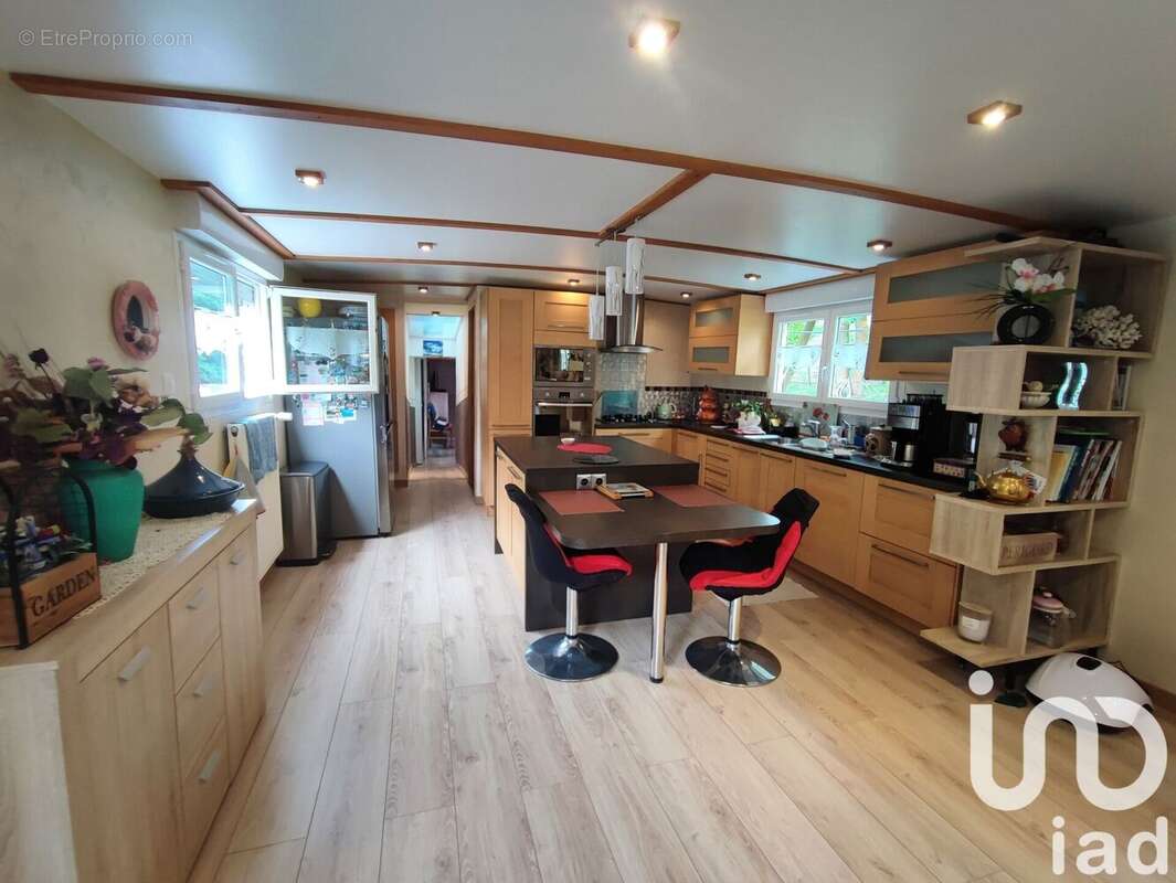 Photo 2 - Maison à COMPIEGNE