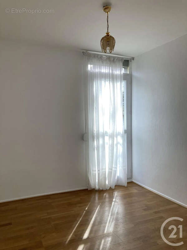 Appartement à AVON