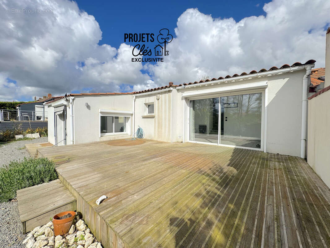 Maison à LA CHAPELLE-ACHARD