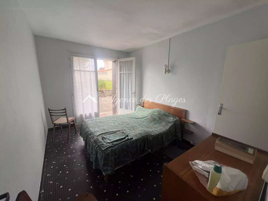 Maison à MESCHERS-SUR-GIRONDE