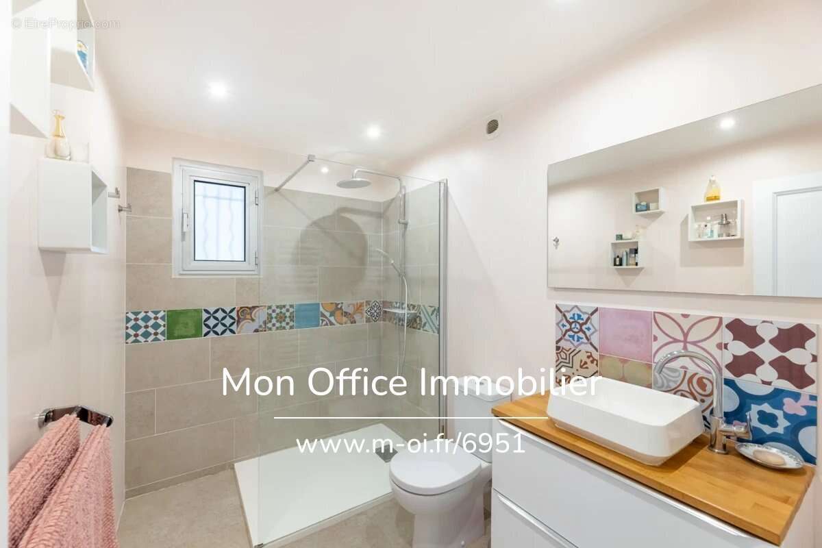 Maison à PEYPIN