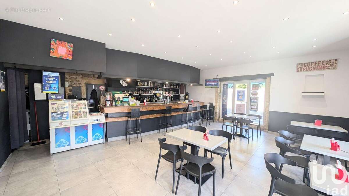 Photo 5 - Commerce à SAINT-GERVASY