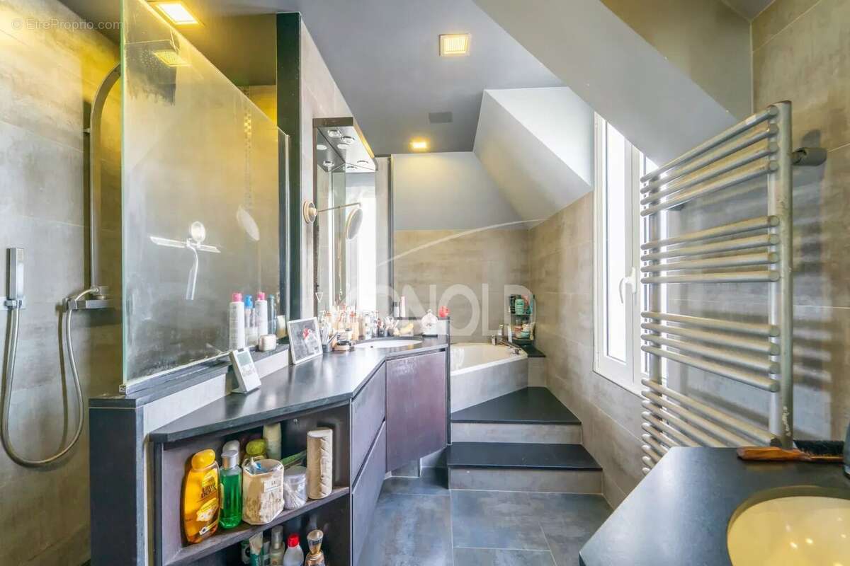 Maison à ATHIS-MONS