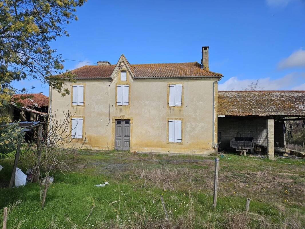 Maison à SAINT-LANNE