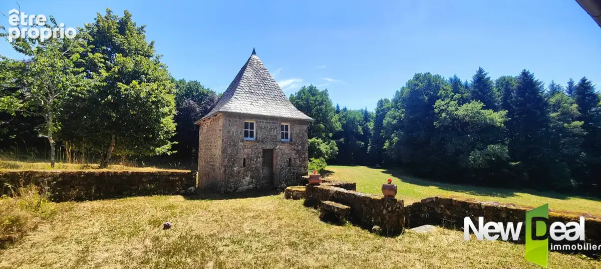 Exceptionnel Domaine sur 9ha en bordure d'étang - photo 23