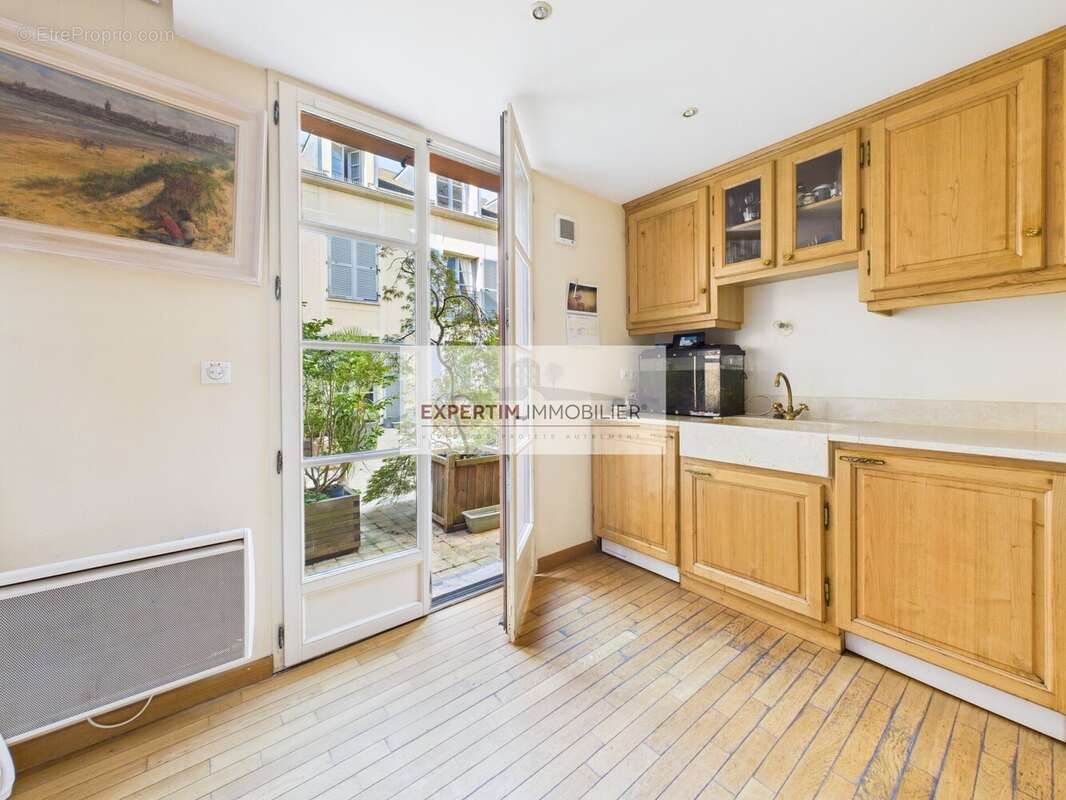 Appartement à VERSAILLES