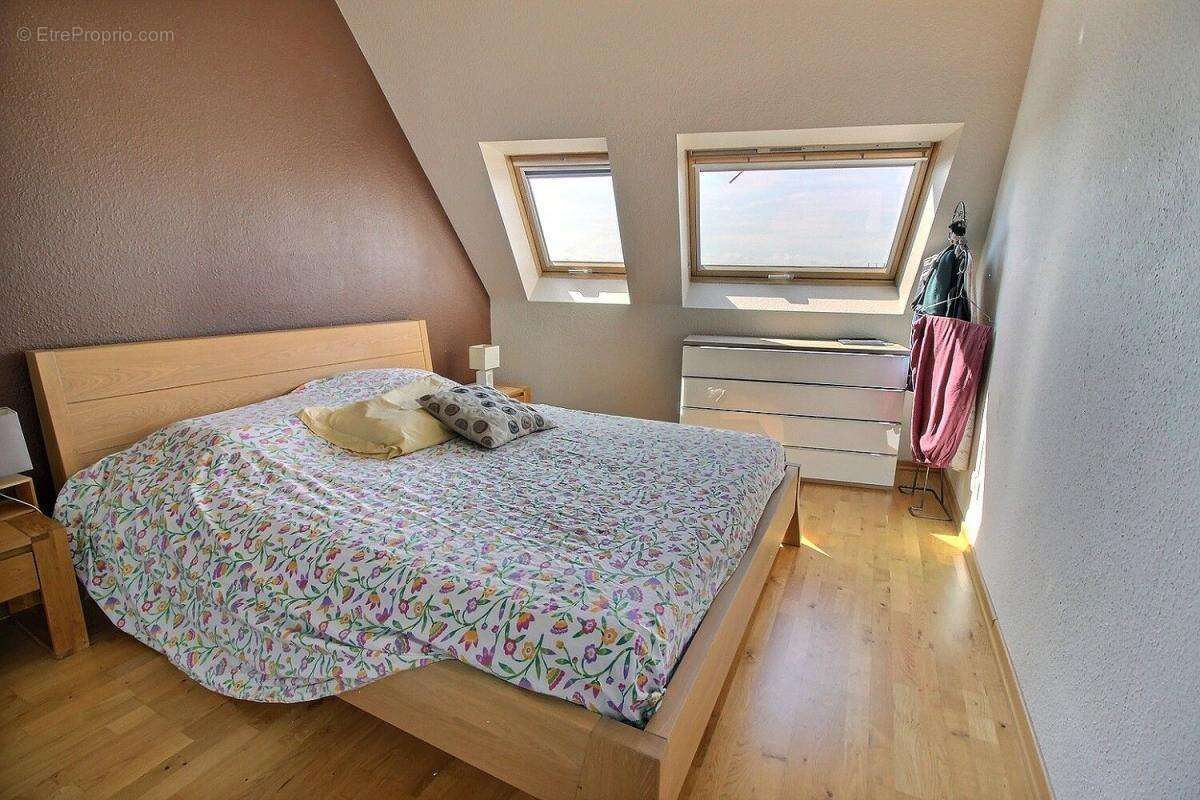 Rare à la vente – Superbe duplex avec terrasses en dernier étage 106m² au sol – Neudorf - photo 5