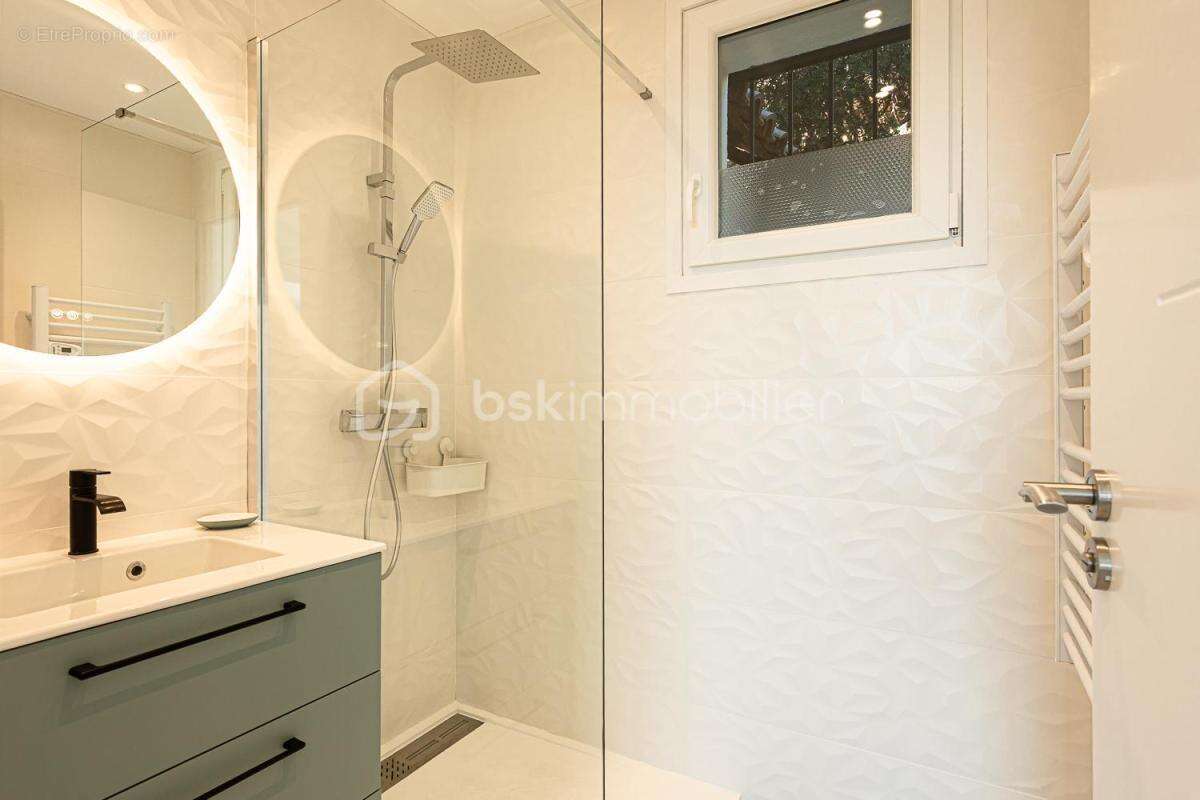 Appartement à LE LAVANDOU