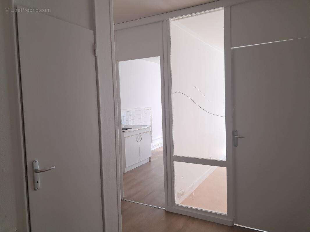 Appartement à SAINTE-LUCE-SUR-LOIRE