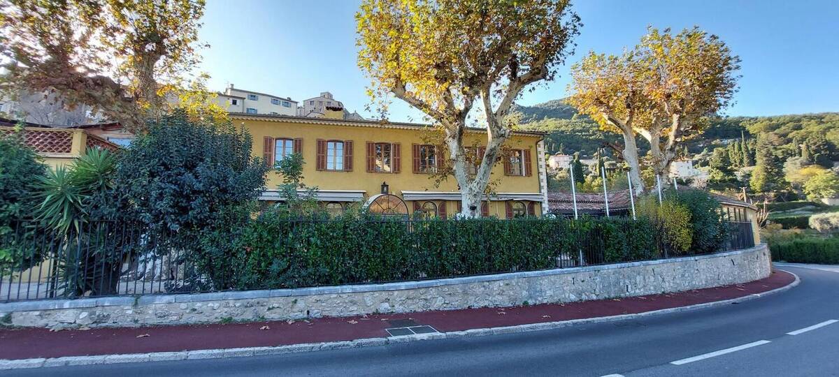 Appartement à LE BAR-SUR-LOUP