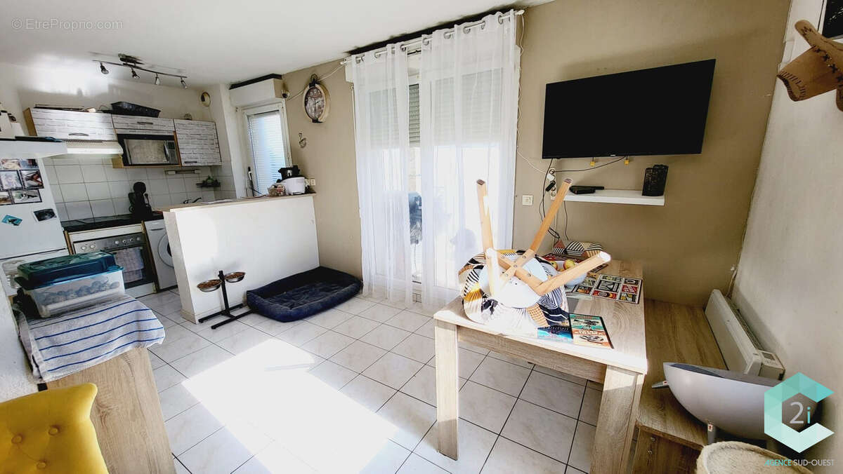 Appartement à CARCASSONNE