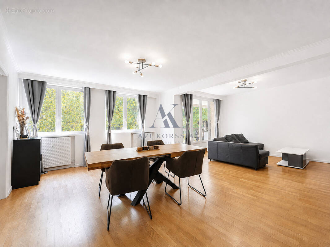 Appartement à BRON
