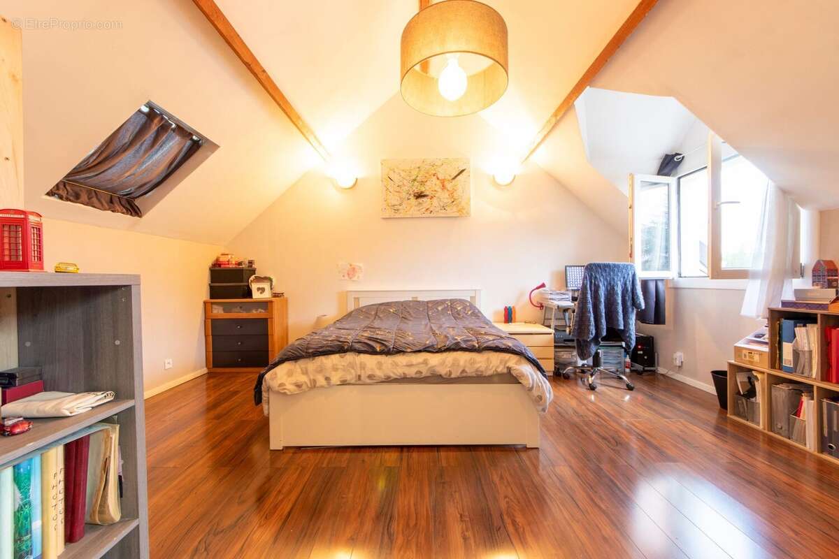 Maison à SUCY-EN-BRIE