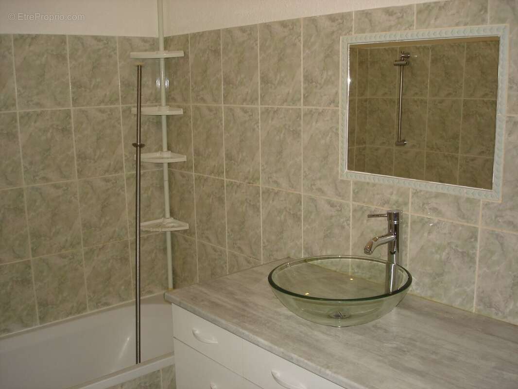 Maison à COURNONTERRAL