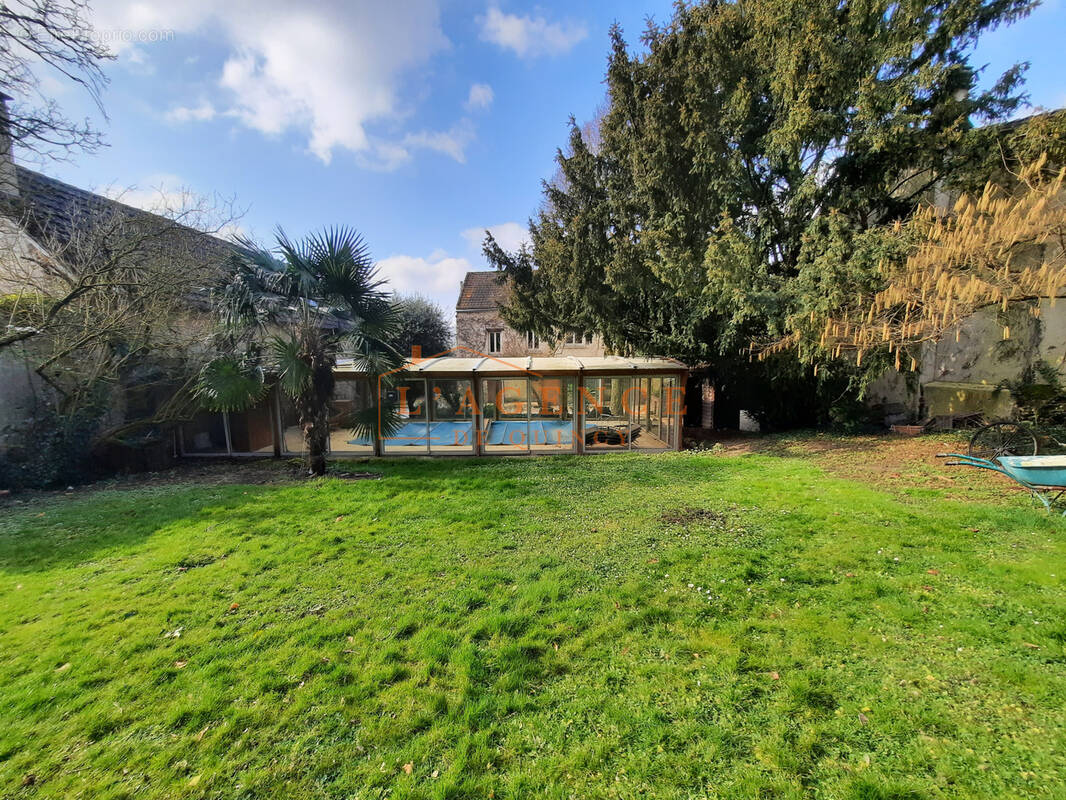 Maison à MAREUIL-LES-MEAUX