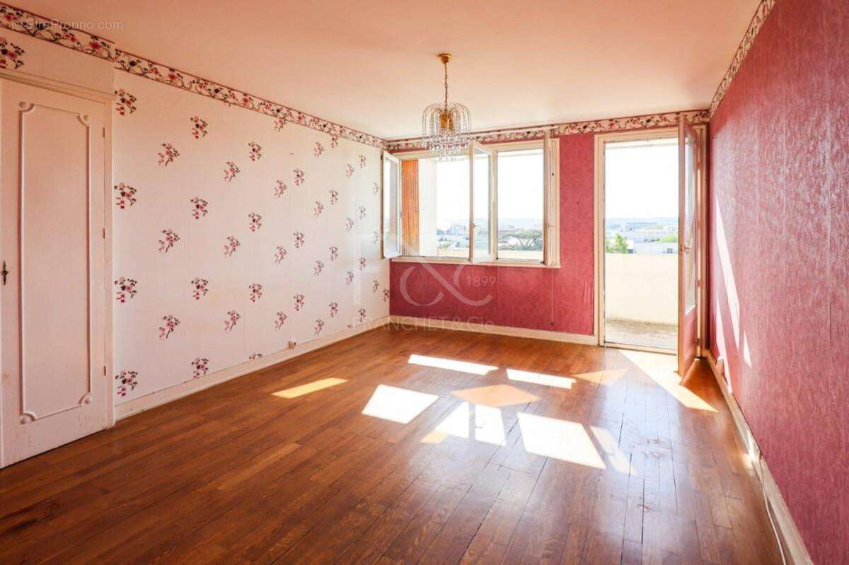 Appartement à LYON-3E